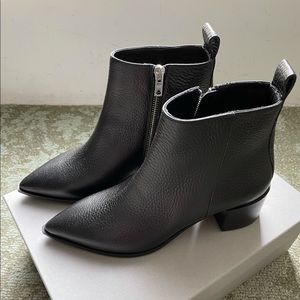 Everlane Boss Boot